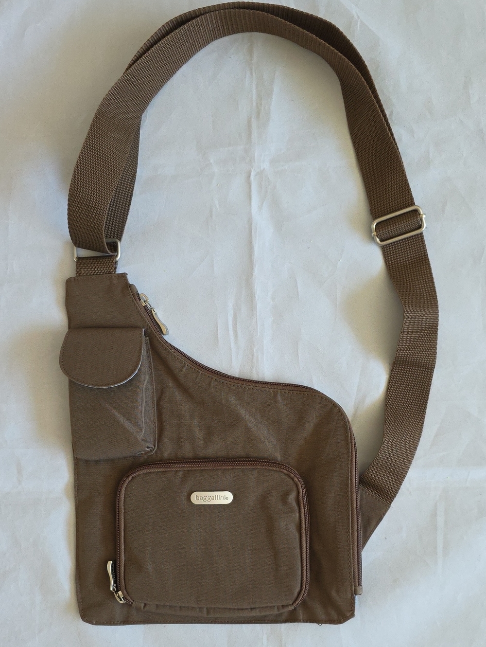 Baggallini Brown Sling crossbody bag
